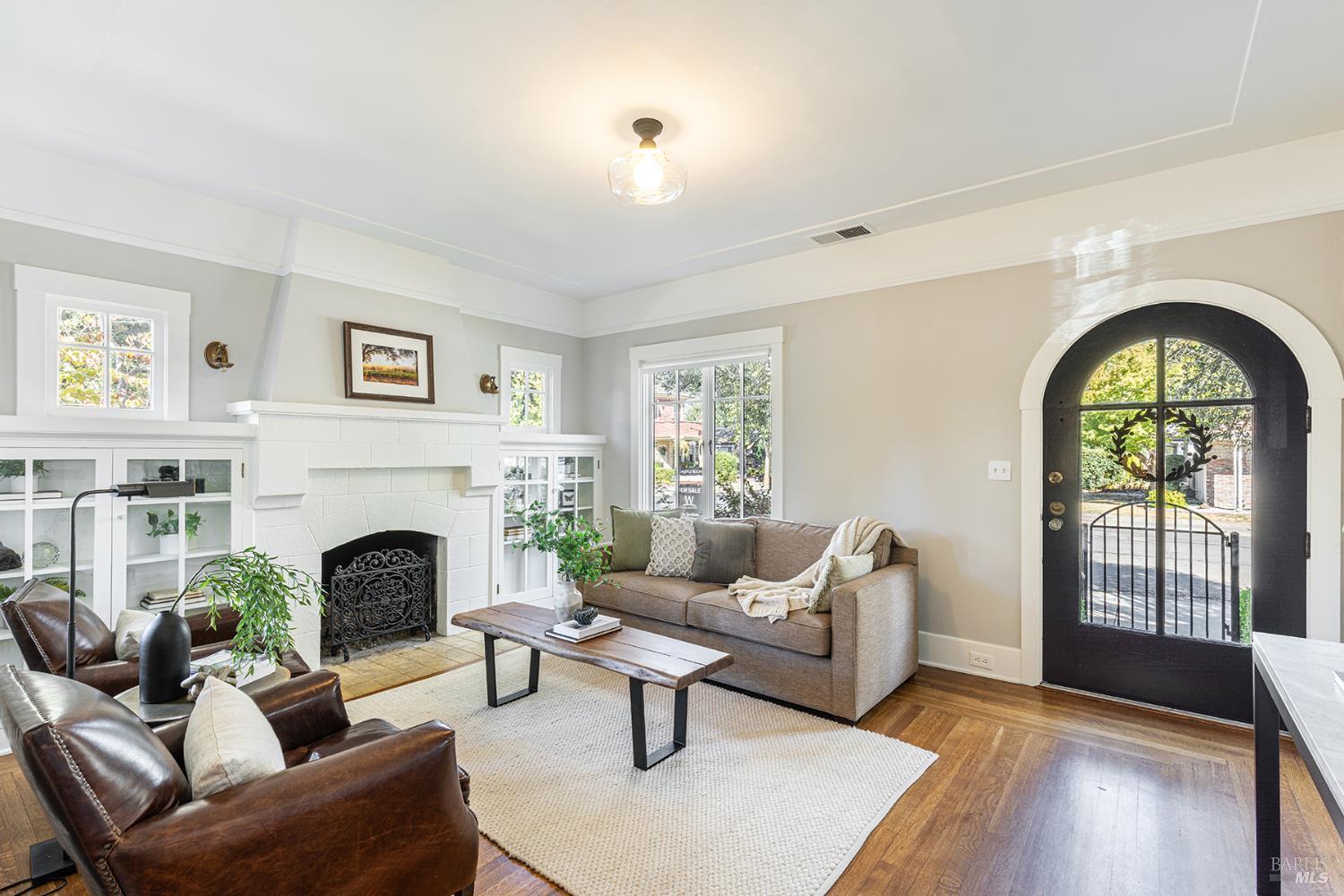 Detail Gallery Image 6 of 49 For 747 Seymour St, Napa,  CA 94559 - 2 Beds | 1/1 Baths