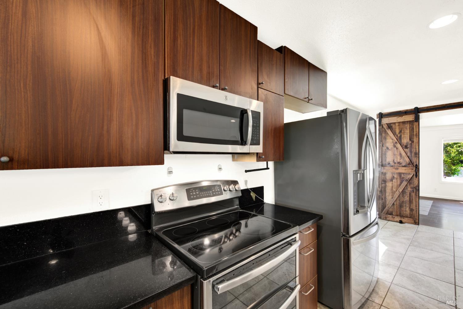 Detail Gallery Image 26 of 56 For 640 Berkshire Dr, Dixon,  CA 95620 - 4 Beds | 2 Baths