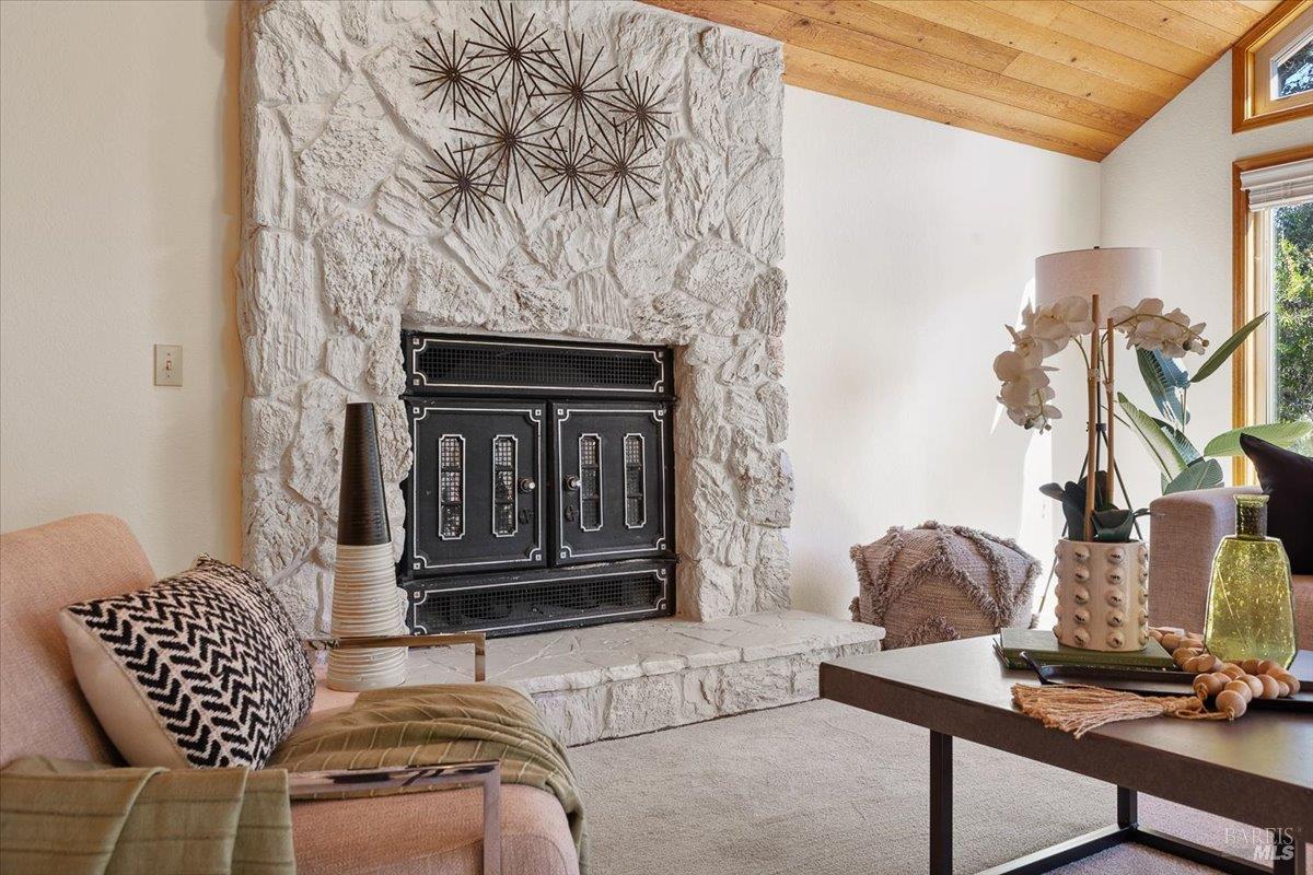 Detail Gallery Image 17 of 42 For 4604 Morris Ct, Santa Rosa,  CA 95405 - 3 Beds | 2/1 Baths