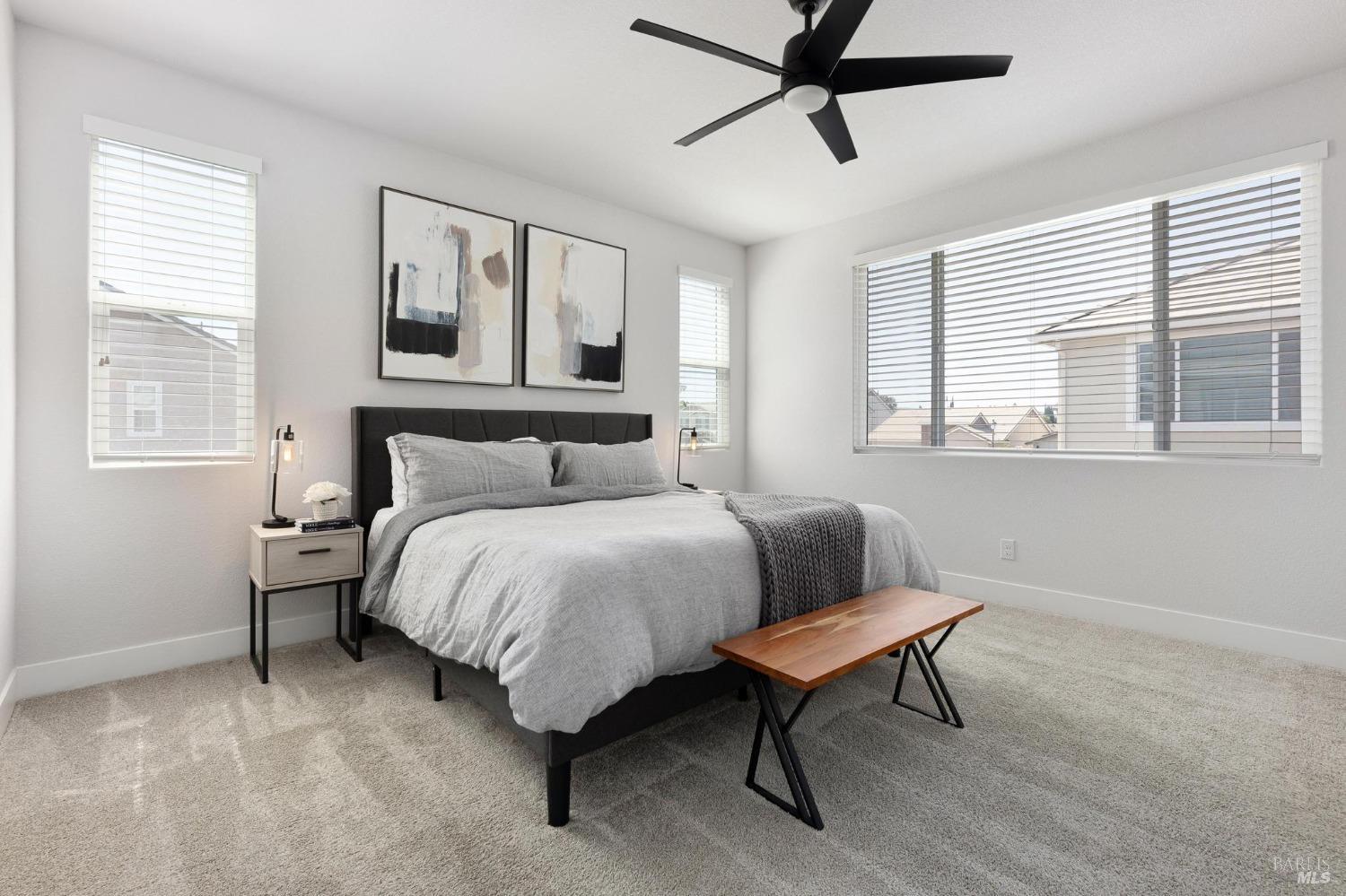 Detail Gallery Image 21 of 49 For 816 Cosmos Dr, Vacaville,  CA 95687 - 3 Beds | 2/1 Baths
