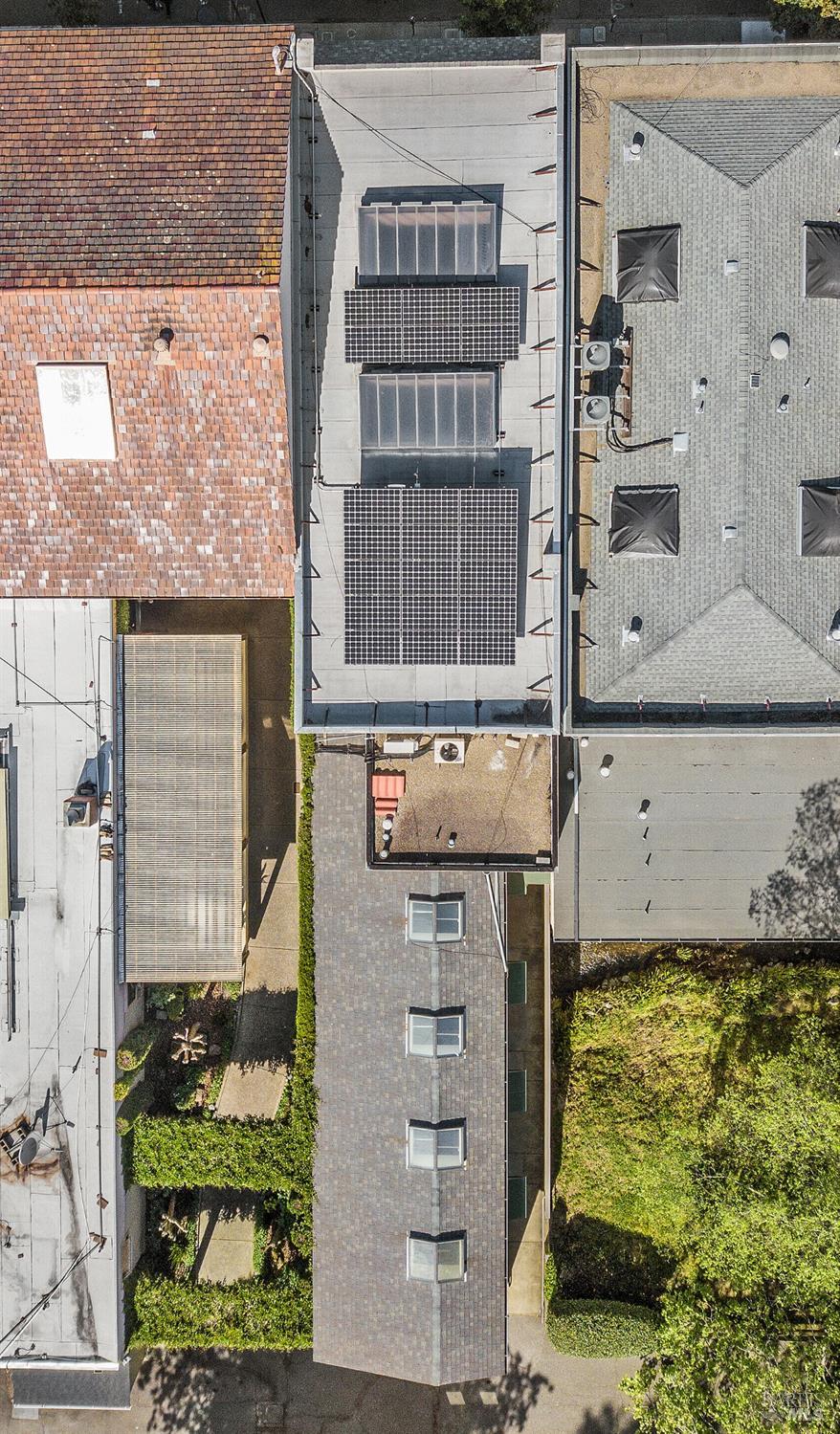 Detail Gallery Image 3 of 10 For 30 Miller Ave, Mill Valley,  CA 94941 - – Beds | – Baths