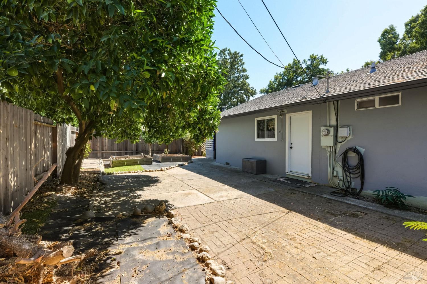 Detail Gallery Image 24 of 24 For 434 Cottonwood St, Vacaville,  CA 95688 - 3 Beds | 1 Baths