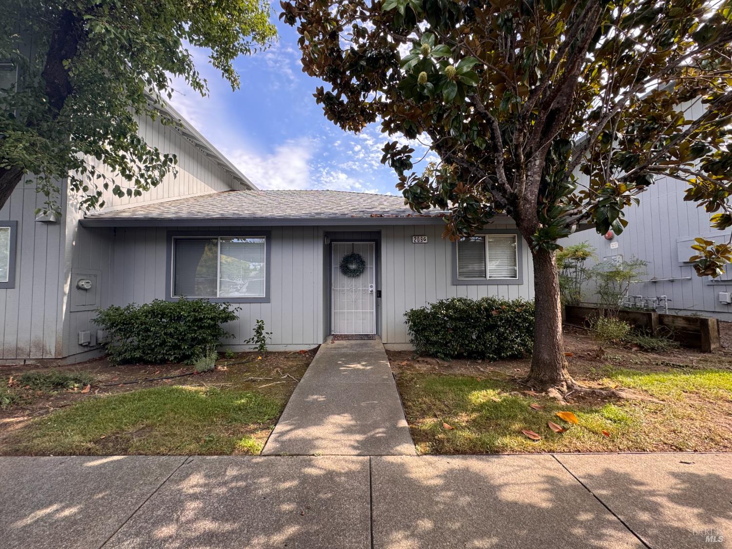 Detail Gallery Image 1 of 1 For 209 Elbridge Ave #G,  Cloverdale,  CA 95425 - 2 Beds | 2 Baths
