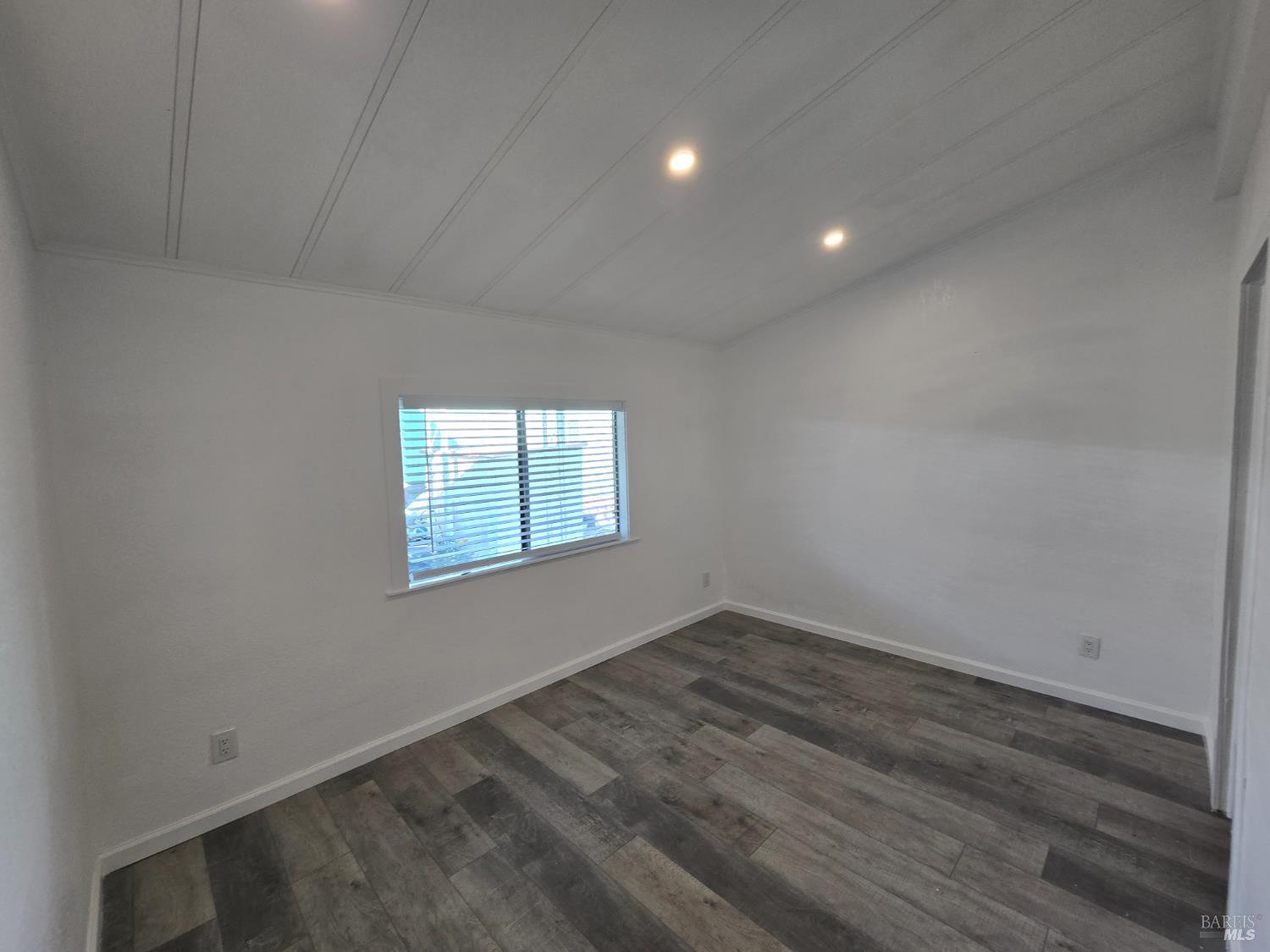Detail Gallery Image 11 of 14 For 816 Mary Unkn, Santa Rosa,  CA 95403 - 2 Beds | 2 Baths
