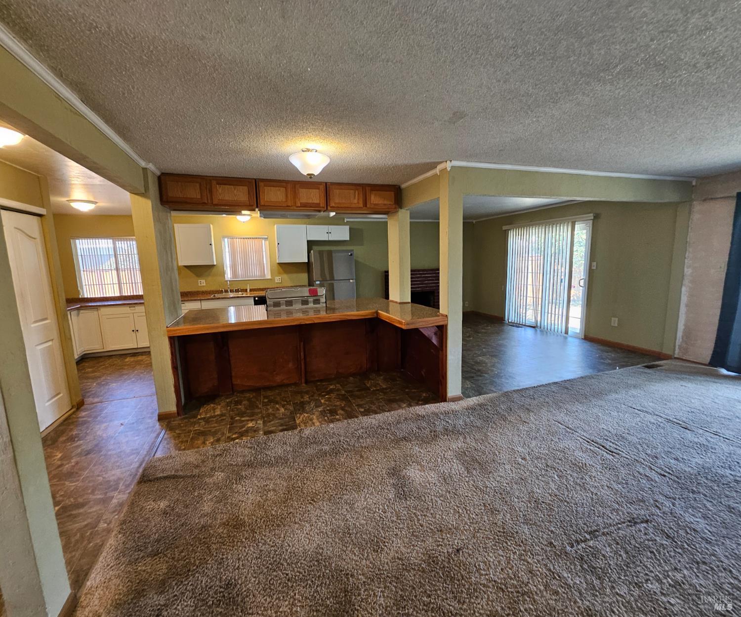 Detail Gallery Image 8 of 19 For 2024 San Luis St, Fairfield,  CA 94533 - 3 Beds | 2 Baths