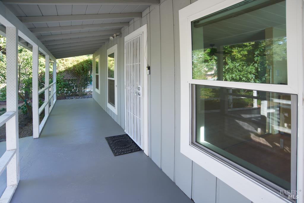 Detail Gallery Image 5 of 40 For 8743 Franklin St, Windsor,  CA 95492 - 1 Beds | 1 Baths