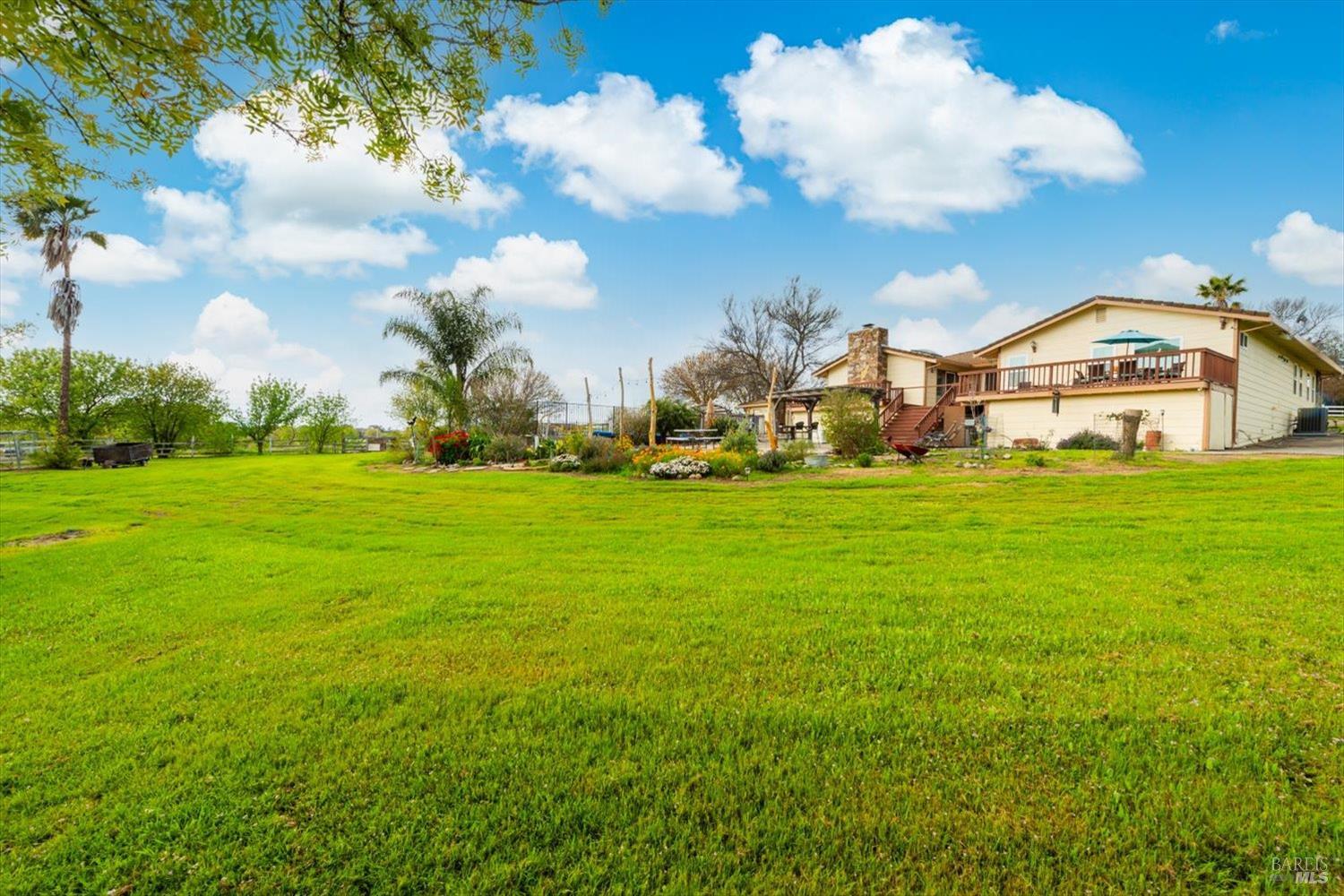Detail Gallery Image 82 of 99 For 4265 Summerwood Ct, Vacaville,  CA 95688 - 4 Beds | 3/1 Baths
