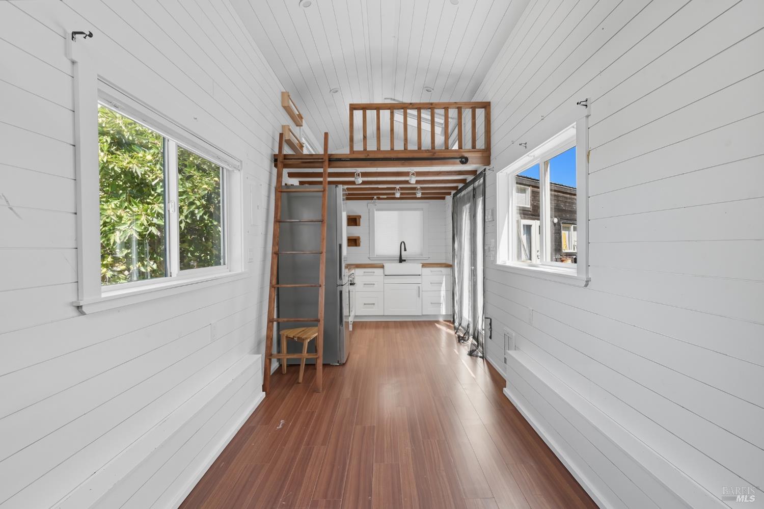 Detail Gallery Image 27 of 64 For 192 Atherton Ave, Novato,  CA 94945 - 3 Beds | 2 Baths