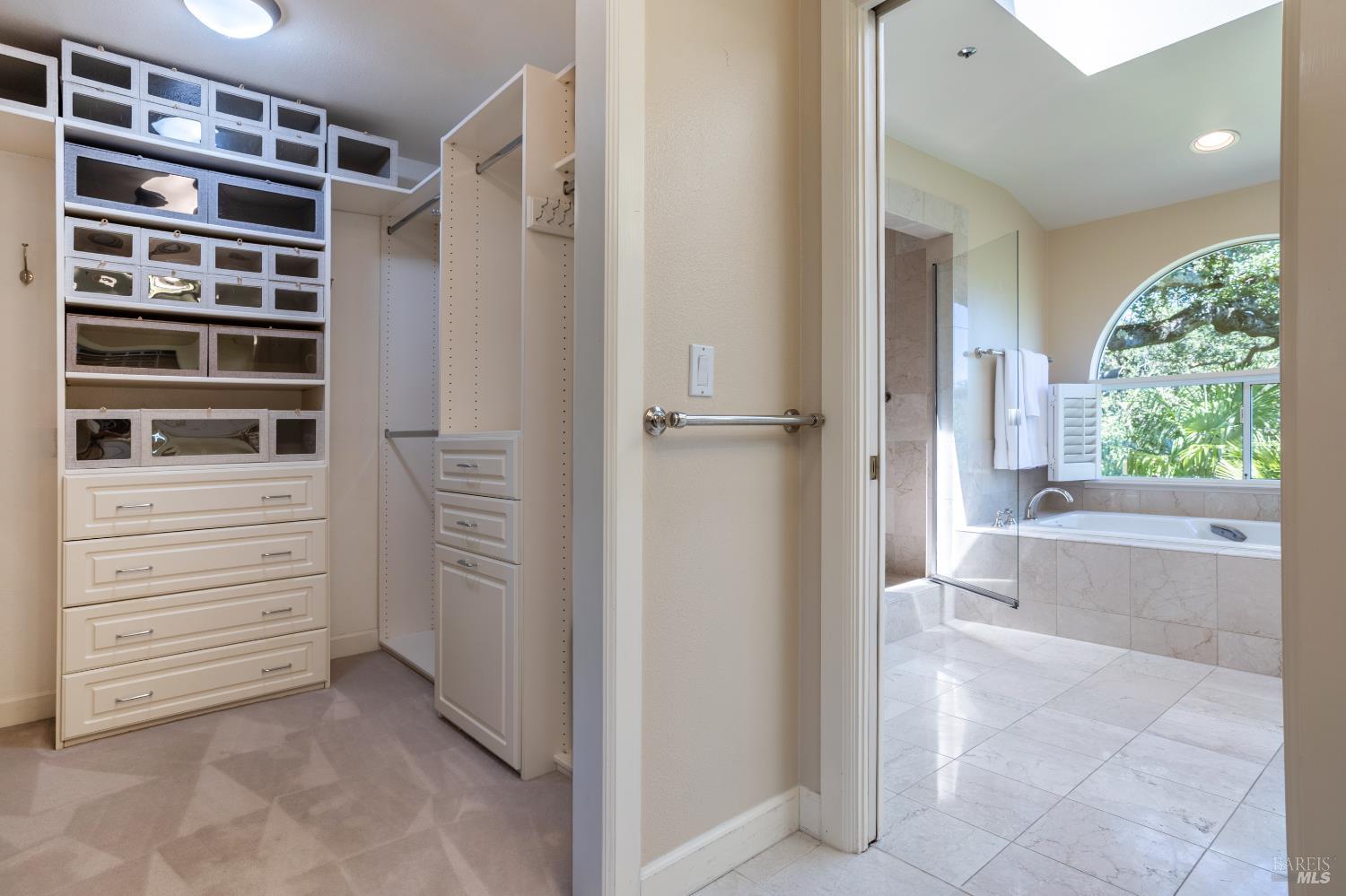 Detail Gallery Image 43 of 62 For 2901 Las Gallinas Ave, San Rafael,  CA 94903 - 4 Beds | 3/1 Baths