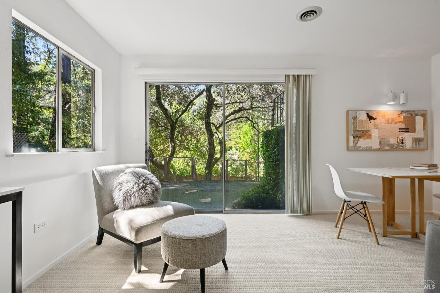 Detail Gallery Image 41 of 74 For 135 Spring Grove Ave, San Rafael,  CA 94901 - 6 Beds | 5/2 Baths