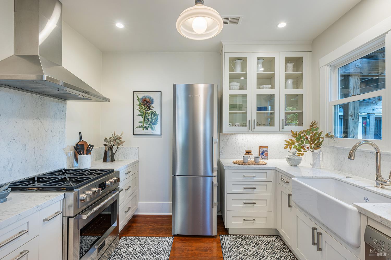 Detail Gallery Image 14 of 49 For 747 Seymour St, Napa,  CA 94559 - 2 Beds | 1/1 Baths