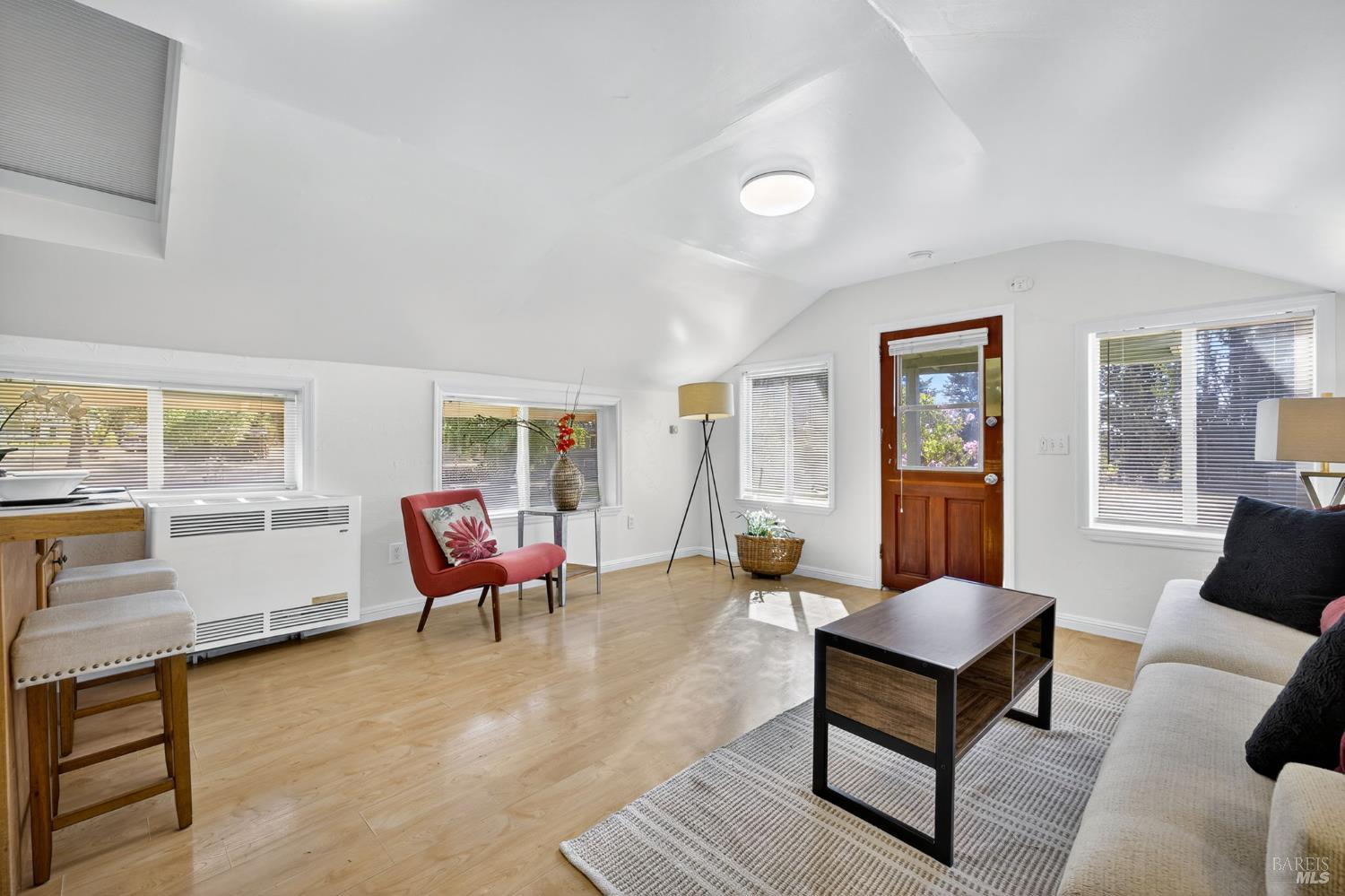 Detail Gallery Image 38 of 56 For 635 Goodwin Ave, Penngrove,  CA 94960 - 3 Beds | 2 Baths