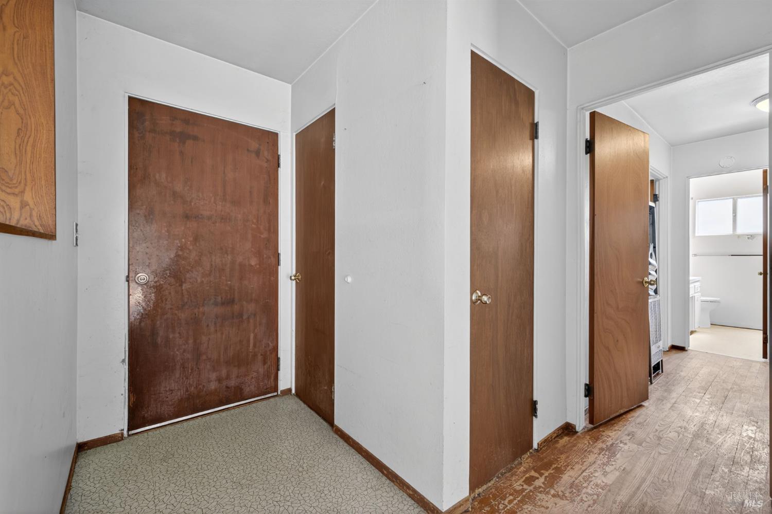 Detail Gallery Image 14 of 41 For 192 Winston Dr, Santa Rosa,  CA 95407 - 3 Beds | 1/1 Baths