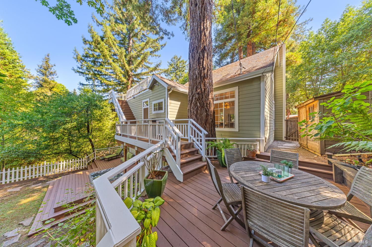 Detail Gallery Image 36 of 40 For 43 Creek Rd, San Anselmo,  CA 94960 - 3 Beds | 2/1 Baths