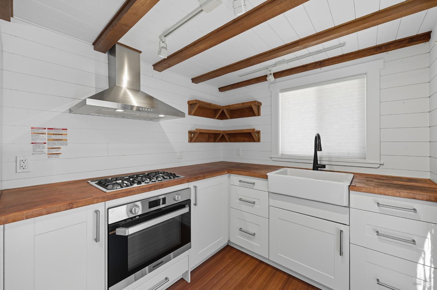 Detail Gallery Image 28 of 64 For 192 Atherton Ave, Novato,  CA 94945 - 3 Beds | 2 Baths