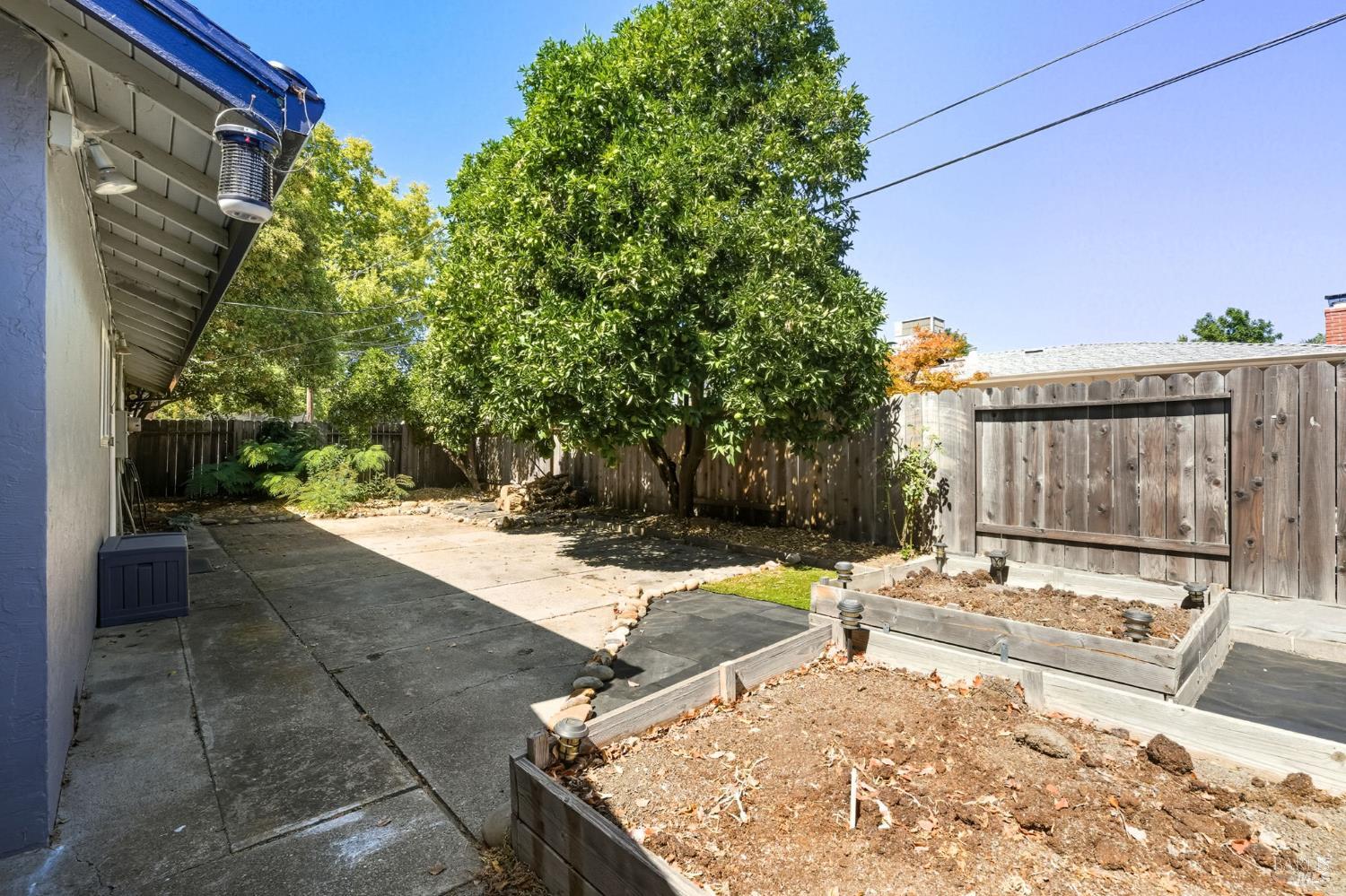 Detail Gallery Image 23 of 24 For 434 Cottonwood St, Vacaville,  CA 95688 - 3 Beds | 1 Baths