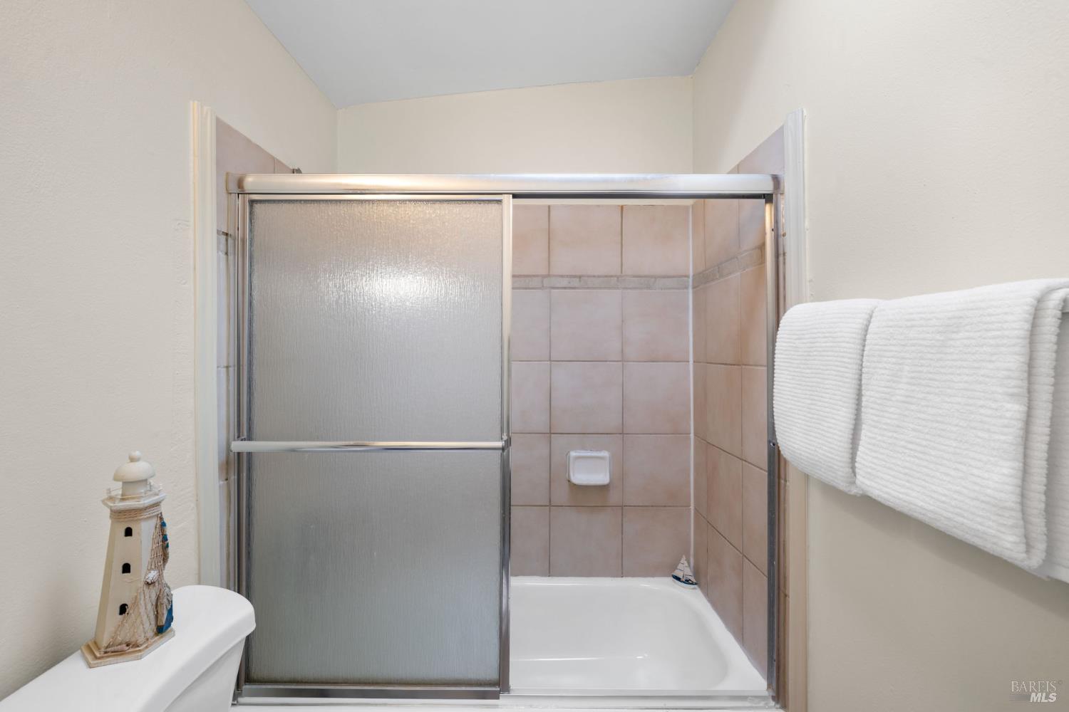 Detail Gallery Image 24 of 42 For 1401 Coronel Ave, Vallejo,  CA 94591 - 3 Beds | 2 Baths