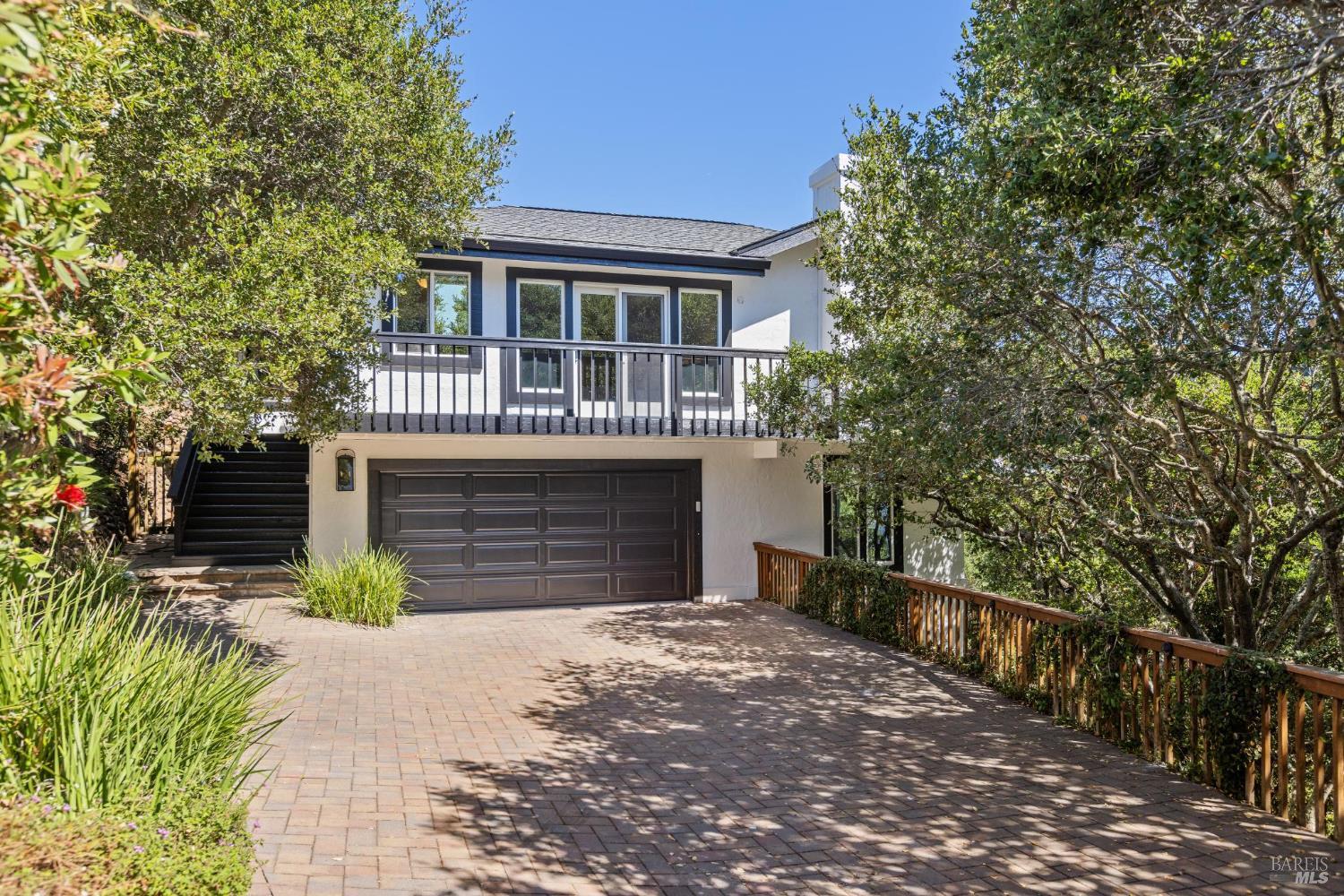 Detail Gallery Image 1 of 51 For 12 Tara View Rd, Belvedere Tiburon,  CA 94920 - 3 Beds | 2/1 Baths