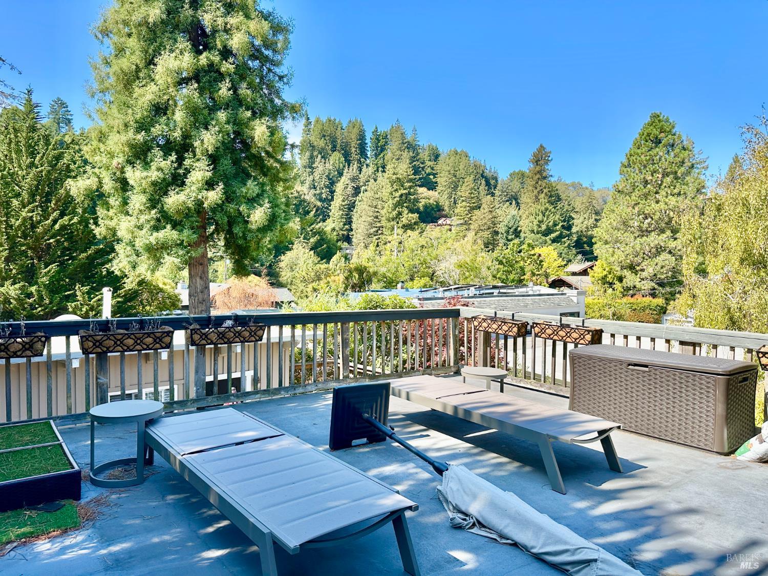 Detail Gallery Image 5 of 27 For 158 E Blithedale Ave, Mill Valley,  CA 94941 - – Beds | – Baths