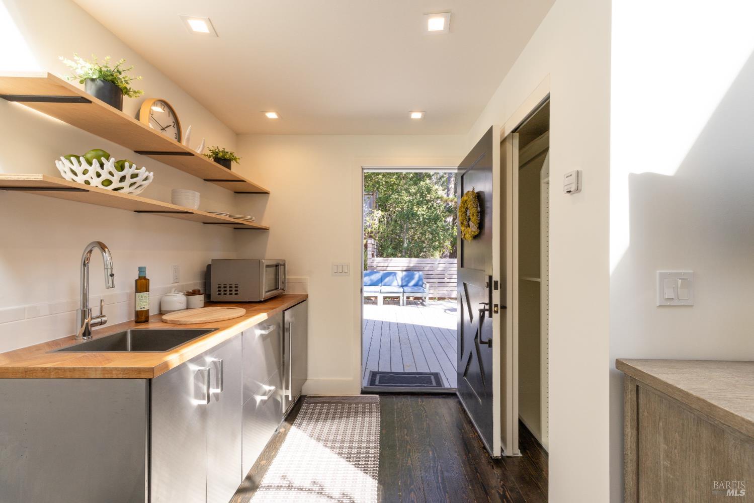 Detail Gallery Image 34 of 39 For 137 Granada Dr, Corte Madera,  CA 94925 - 4 Beds | 4 Baths