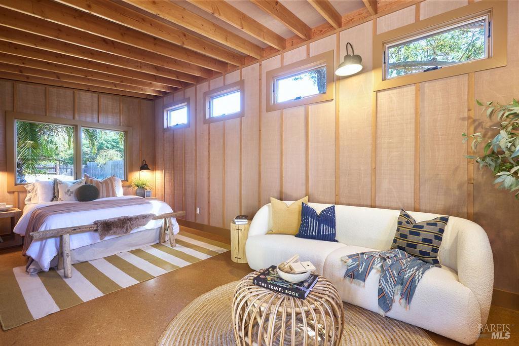 Detail Gallery Image 38 of 56 For 130 Juniper Rd, Bolinas,  CA 94924 - 2 Beds | 1/1 Baths