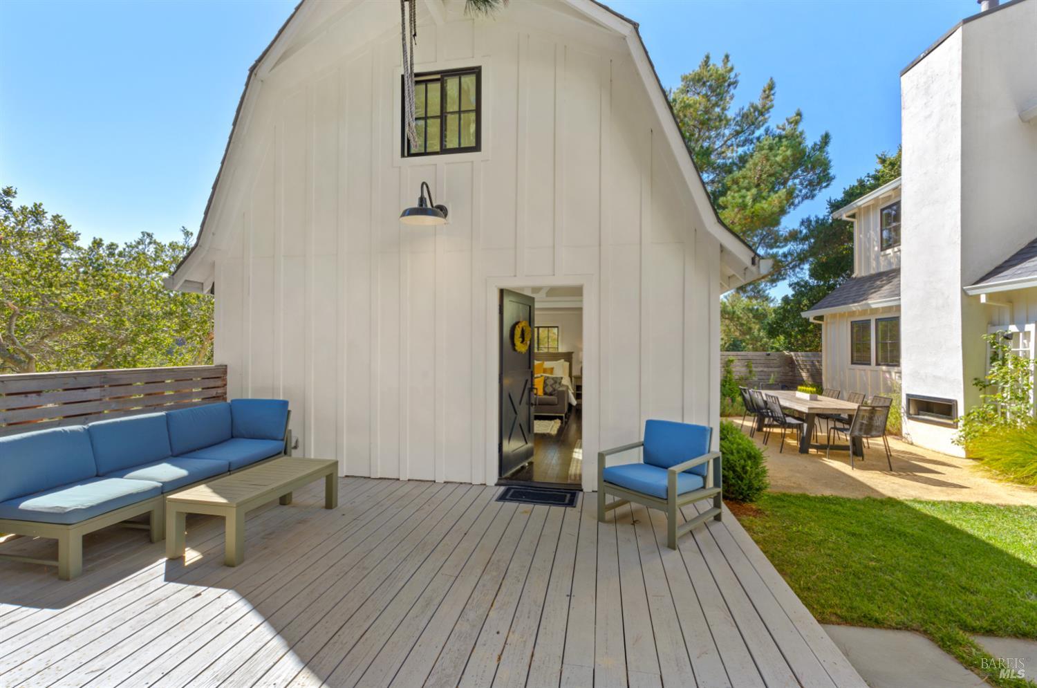 Detail Gallery Image 32 of 39 For 137 Granada Dr, Corte Madera,  CA 94925 - 4 Beds | 4 Baths