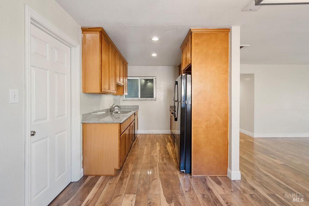 Detail Gallery Image 10 of 36 For 9 Falcon Dr, Vallejo,  CA 94589 - 4 Beds | 2 Baths
