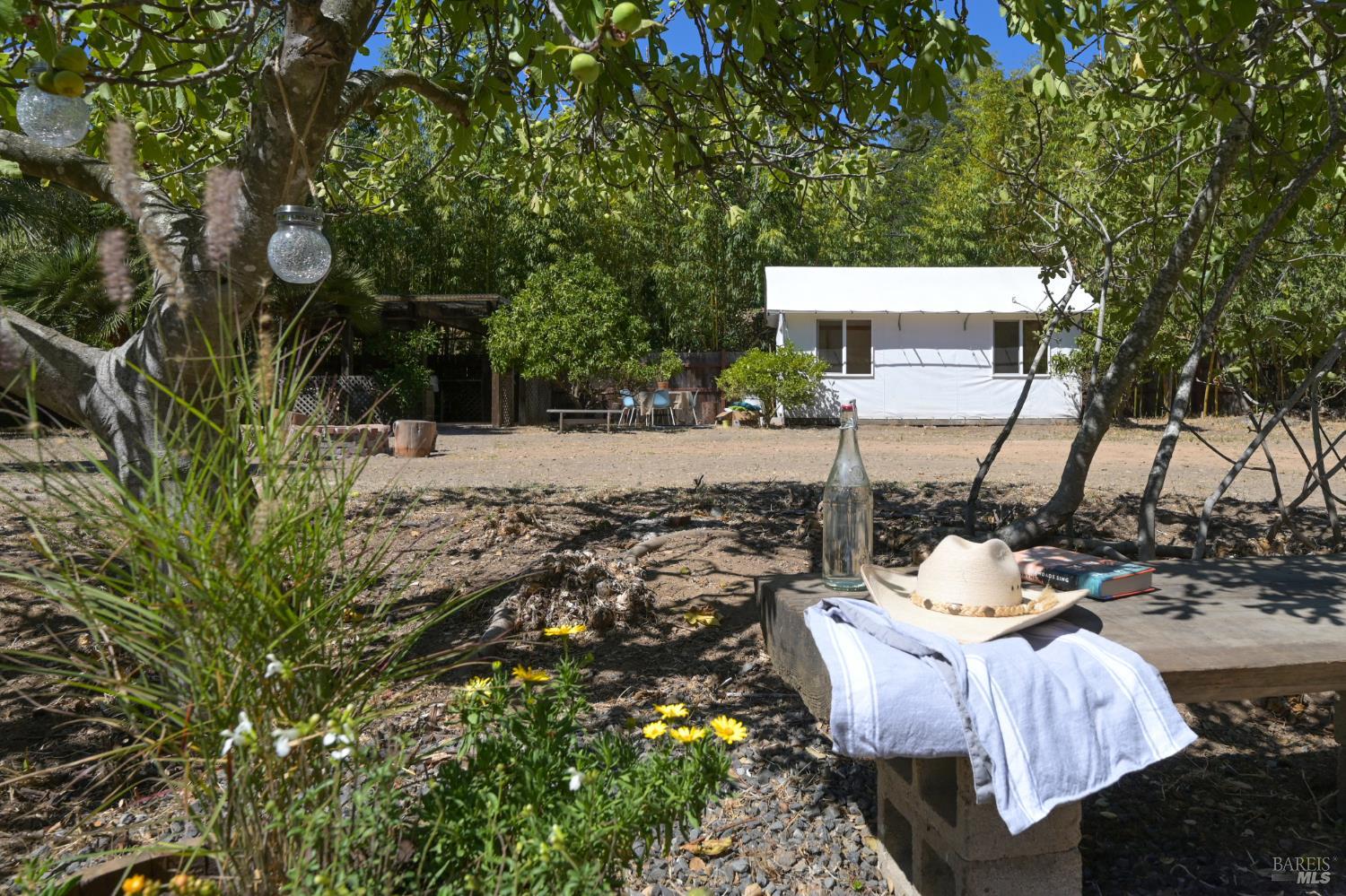 Detail Gallery Image 36 of 64 For 192 Atherton Ave, Novato,  CA 94945 - 3 Beds | 2 Baths
