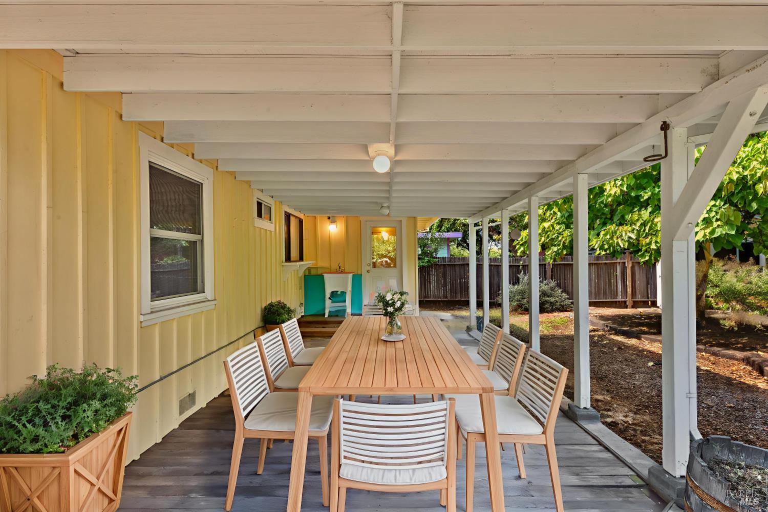 Detail Gallery Image 6 of 30 For 325 Lomitas Ln, Santa Rosa,  CA 95404 - 2 Beds | 1 Baths