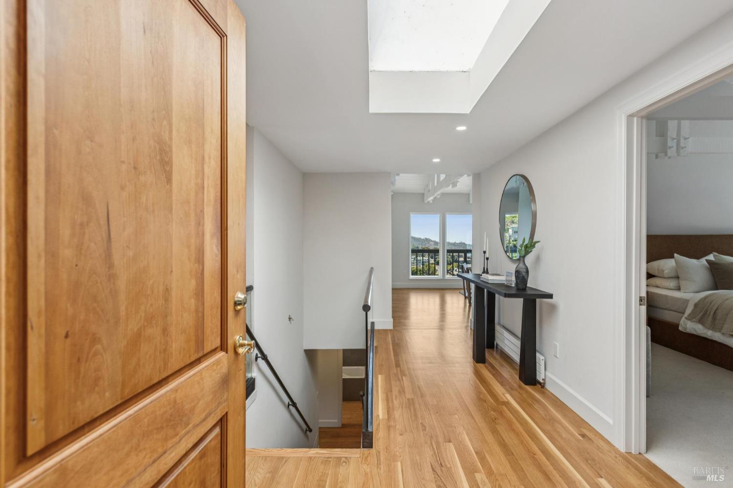 Detail Gallery Image 2 of 51 For 12 Tara View Rd, Belvedere Tiburon,  CA 94920 - 3 Beds | 2/1 Baths