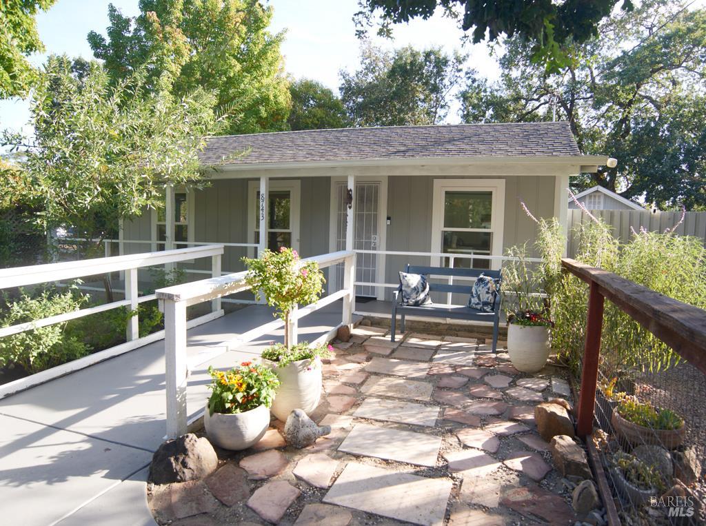 Detail Gallery Image 2 of 40 For 8743 Franklin St, Windsor,  CA 95492 - 1 Beds | 1 Baths