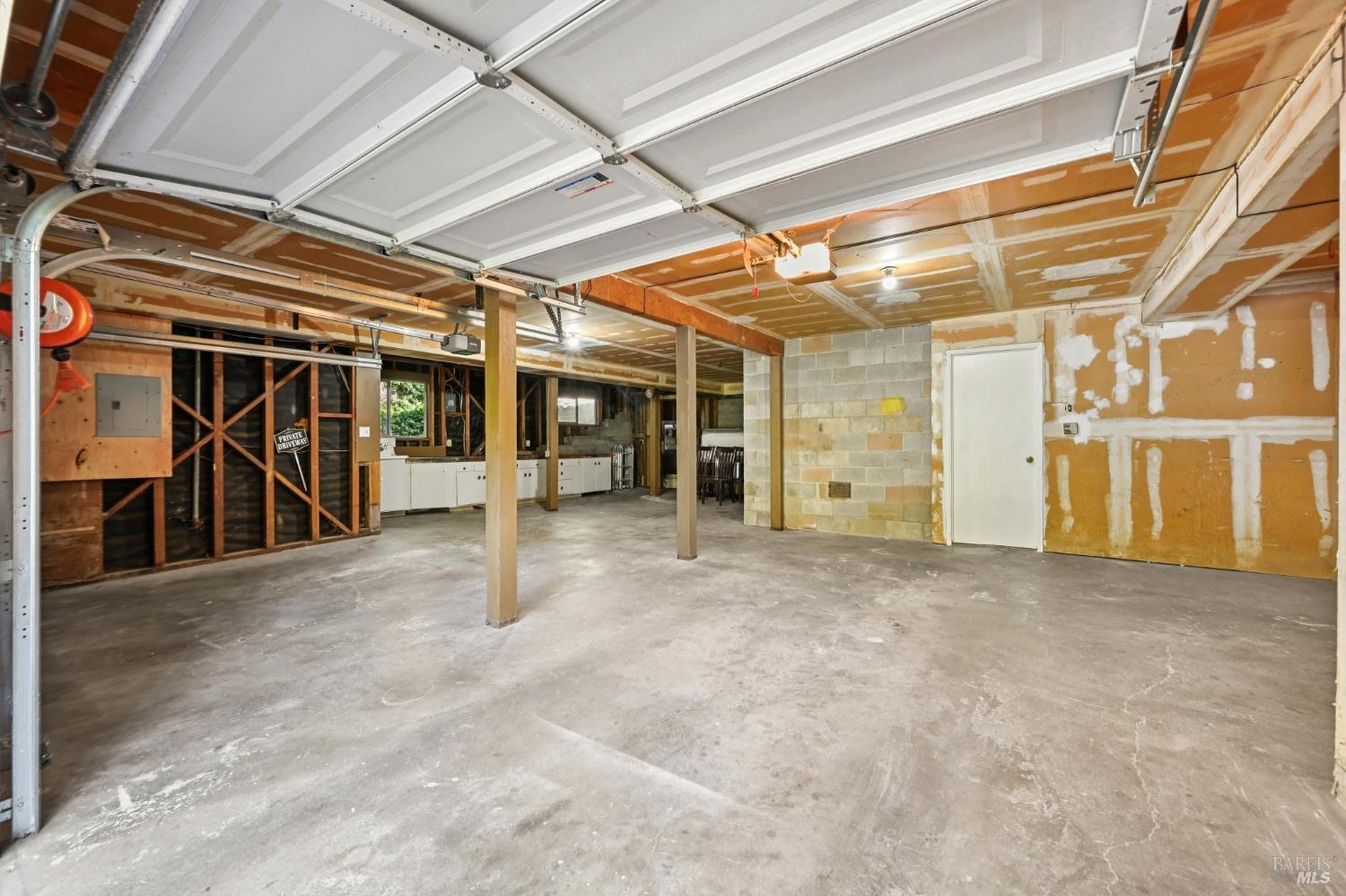 Detail Gallery Image 69 of 74 For 135 Spring Grove Ave, San Rafael,  CA 94901 - 6 Beds | 5/2 Baths