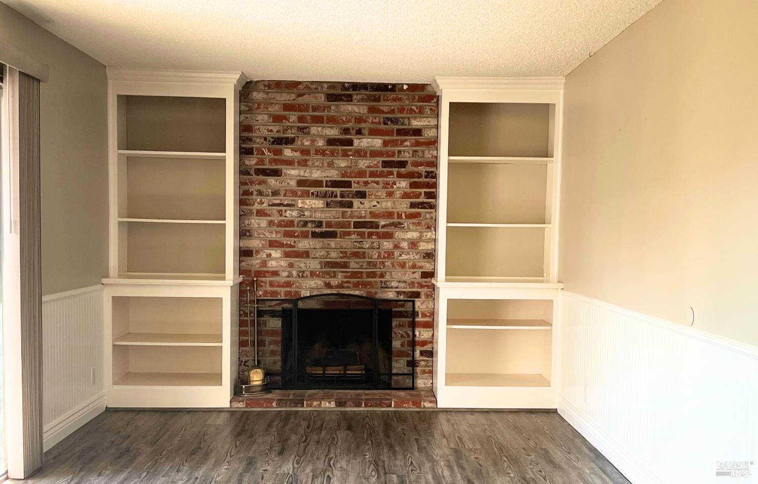 Detail Gallery Image 15 of 37 For 1136 Woodridge Dr, Vacaville,  CA 95687 - 3 Beds | 2 Baths