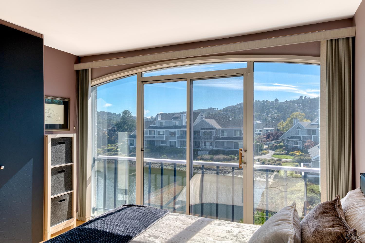 Detail Gallery Image 19 of 35 For 5331 Shelter Bay Ave, Mill Valley,  CA 94941 - 2 Beds | 2 Baths
