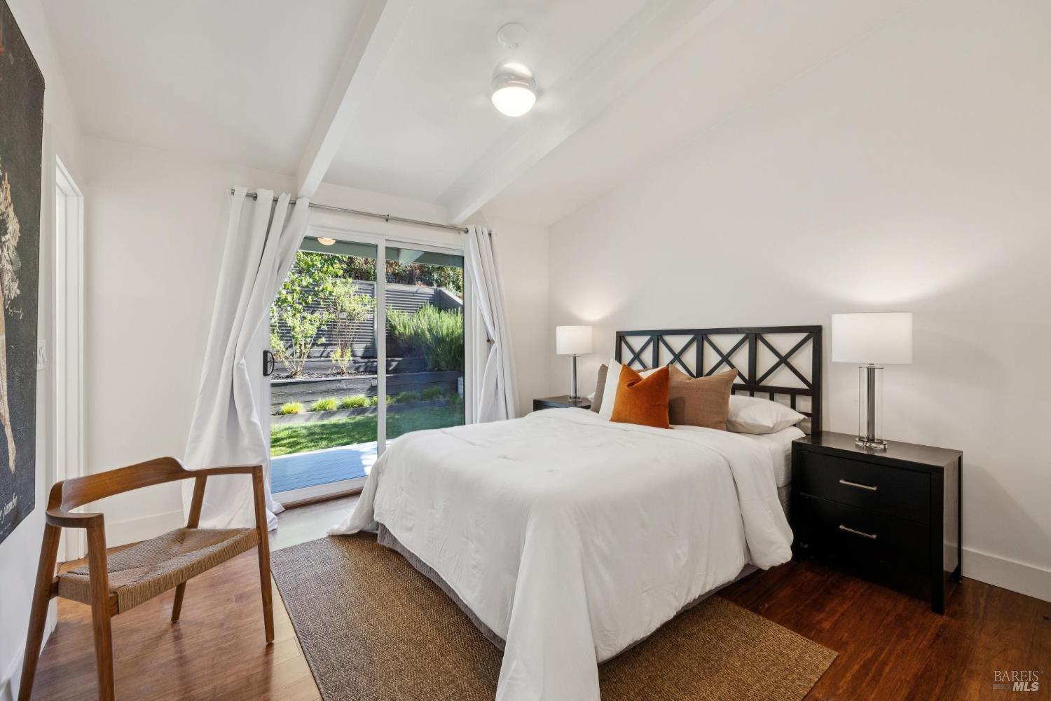 Detail Gallery Image 32 of 48 For 576 Wakerobin Ln, San Rafael,  CA 94903 - 3 Beds | 2 Baths