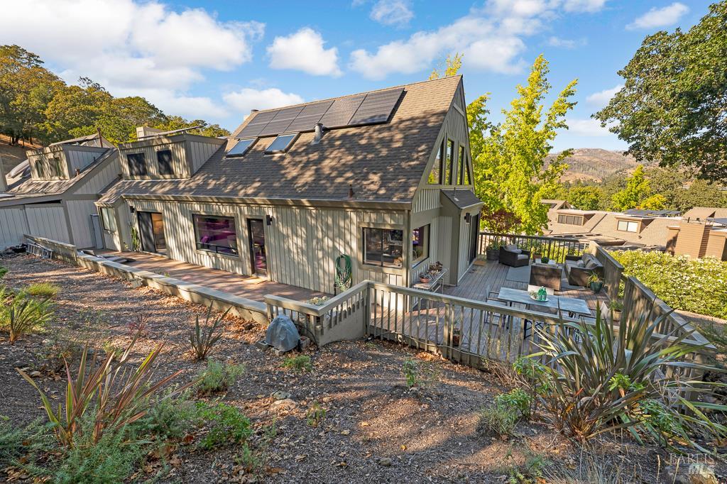 Detail Gallery Image 39 of 48 For 6417 Timber Springs Ct, Santa Rosa,  CA 95409 - 3 Beds | 2/2 Baths