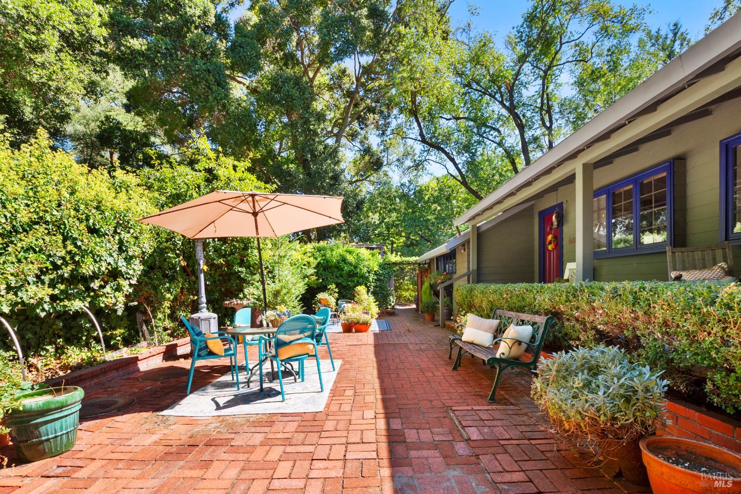 Detail Gallery Image 3 of 48 For 100 Vaca Creek Way, Martinez,  CA 94553 - 2 Beds | 1 Baths