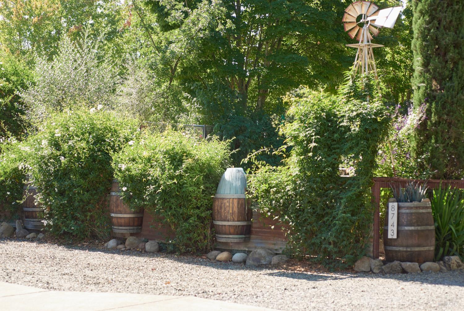 Detail Gallery Image 27 of 40 For 8743 Franklin St, Windsor,  CA 95492 - 1 Beds | 1 Baths