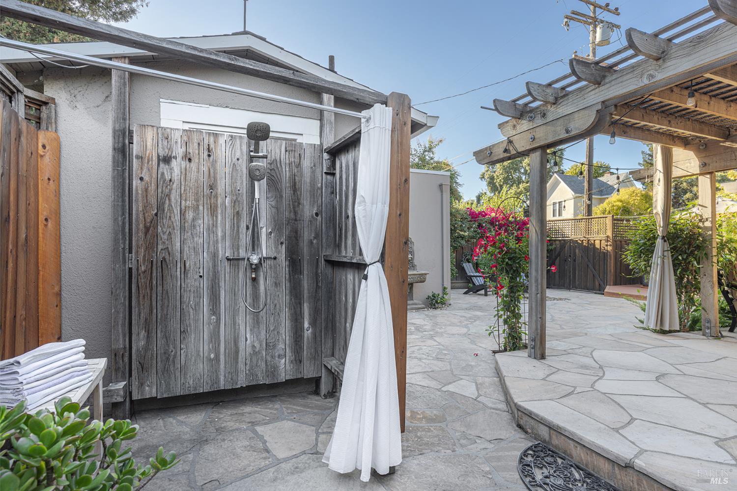 Detail Gallery Image 39 of 49 For 747 Seymour St, Napa,  CA 94559 - 2 Beds | 1/1 Baths