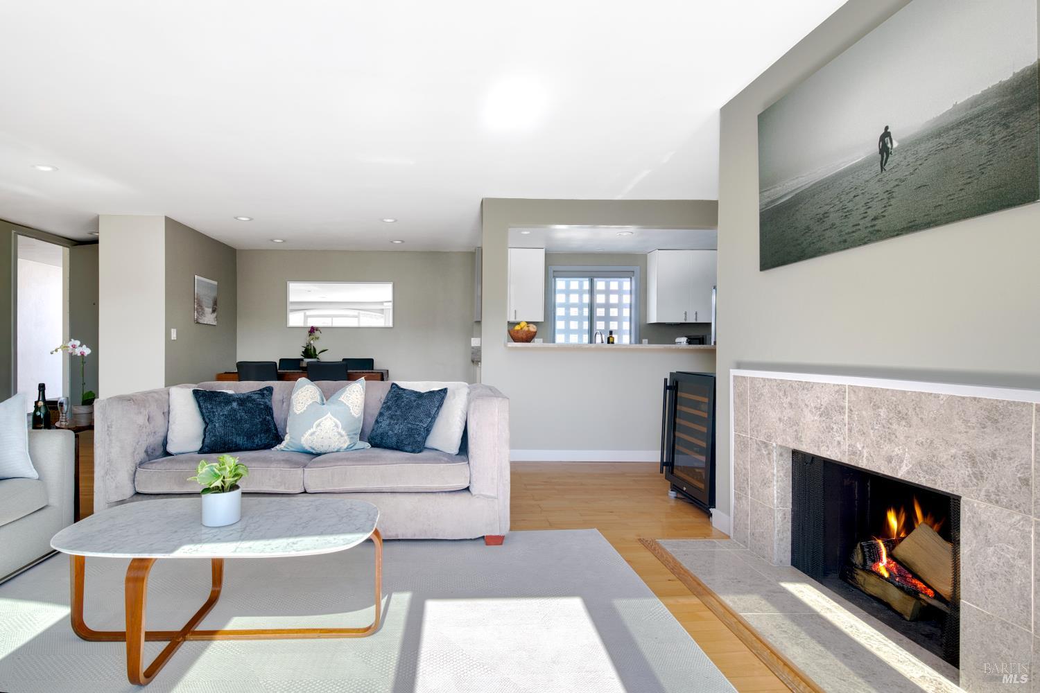 Detail Gallery Image 9 of 35 For 5331 Shelter Bay Ave, Mill Valley,  CA 94941 - 2 Beds | 2 Baths