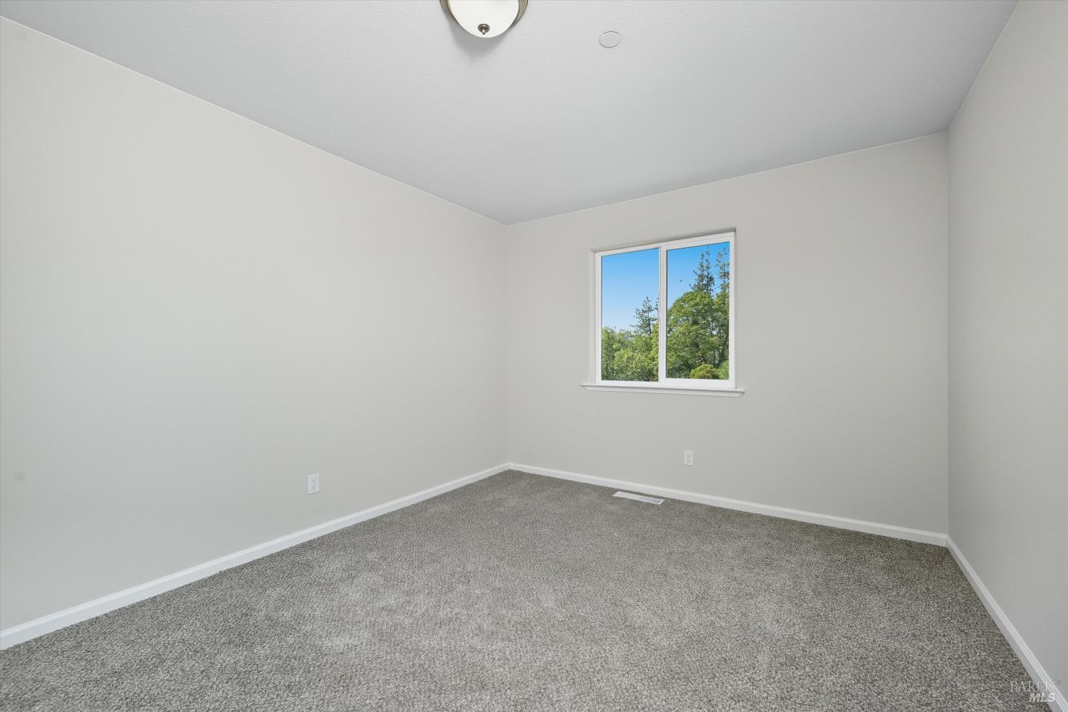 Detail Gallery Image 23 of 40 For 9781 Venturi Dr, Cobb,  CA 95426 - 4 Beds | 2/1 Baths