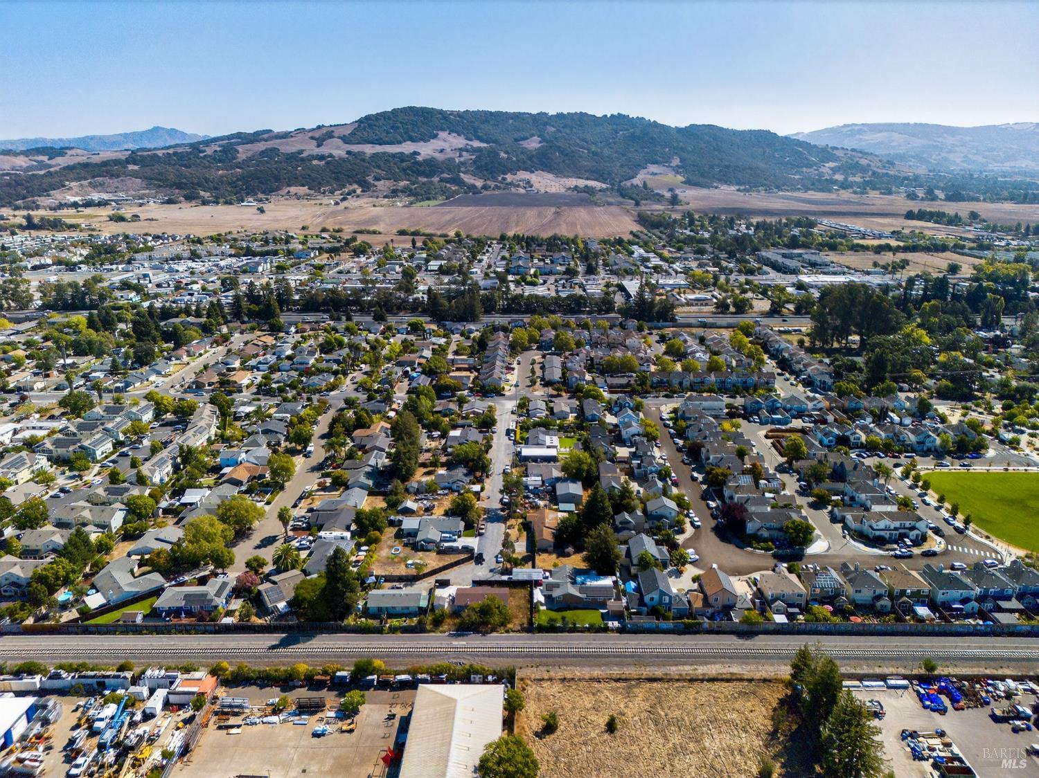 Detail Gallery Image 36 of 41 For 192 Winston Dr, Santa Rosa,  CA 95407 - 3 Beds | 1/1 Baths