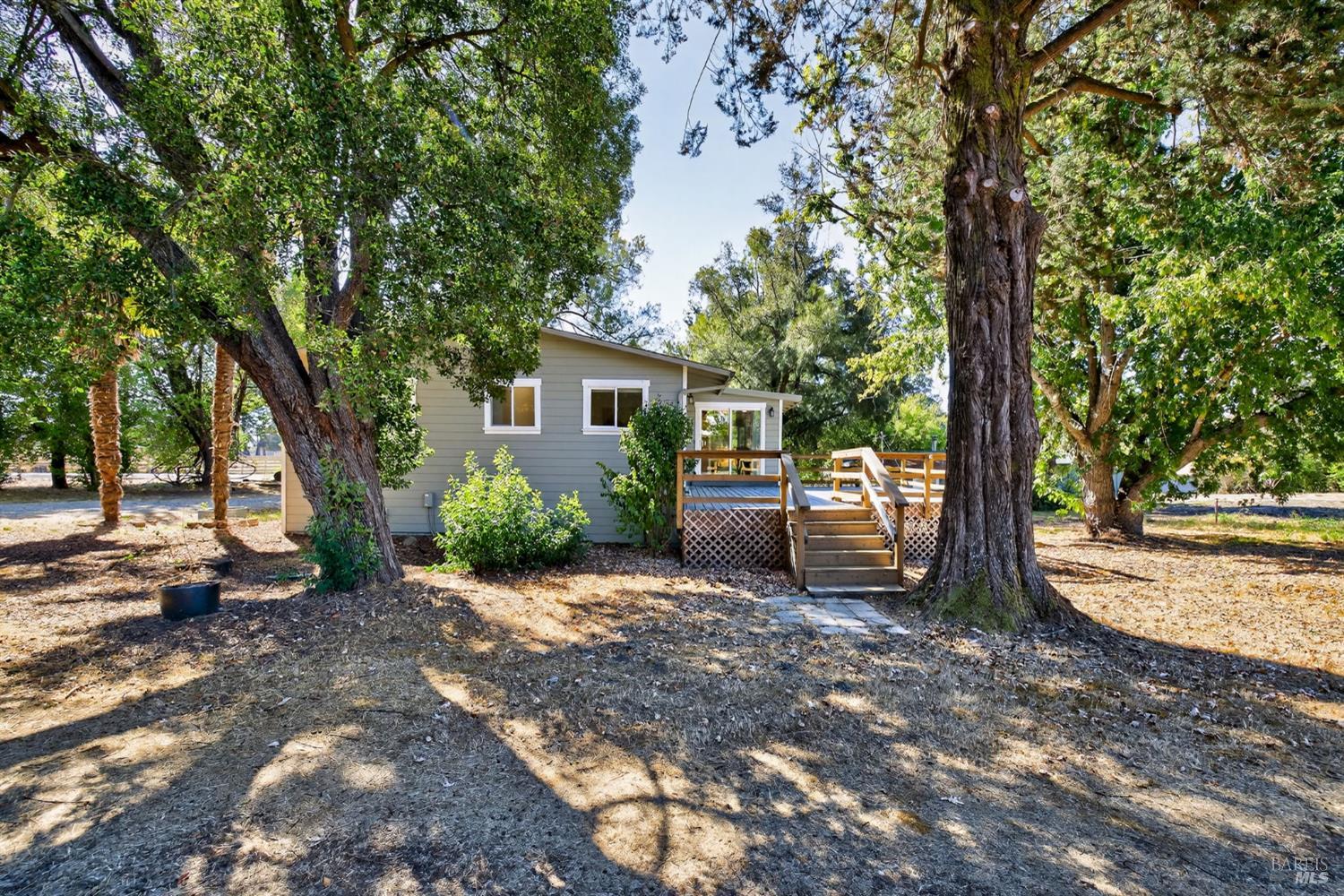 Detail Gallery Image 7 of 56 For 635 Goodwin Ave, Penngrove,  CA 94960 - 3 Beds | 2 Baths