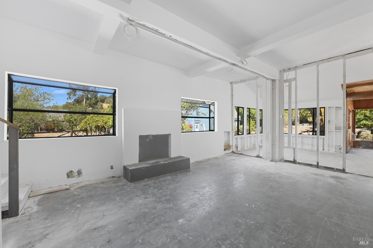 Detail Gallery Image 17 of 64 For 192 Atherton Ave, Novato,  CA 94945 - 3 Beds | 2 Baths