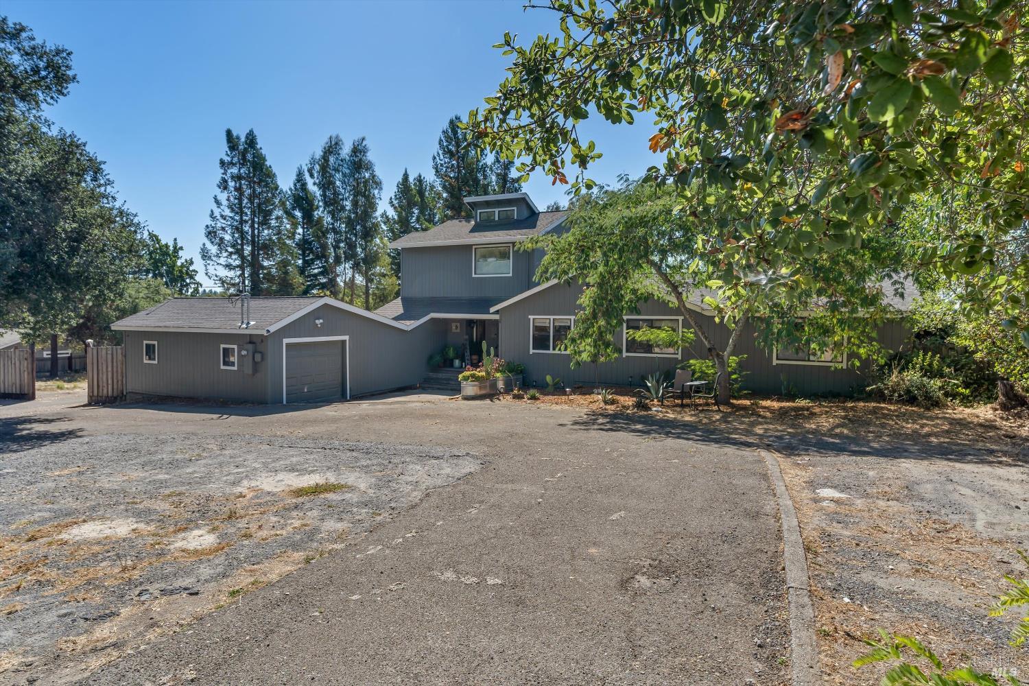 Detail Gallery Image 31 of 40 For 8061 Elphick Rd, Sebastopol,  CA 95472 - 4 Beds | 2/1 Baths