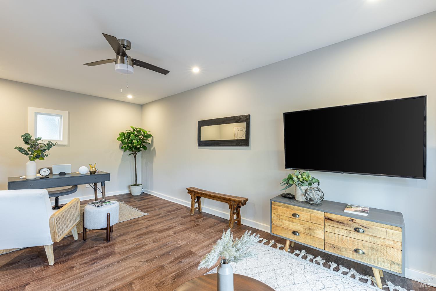 Detail Gallery Image 35 of 49 For 747 Seymour St, Napa,  CA 94559 - 2 Beds | 1/1 Baths