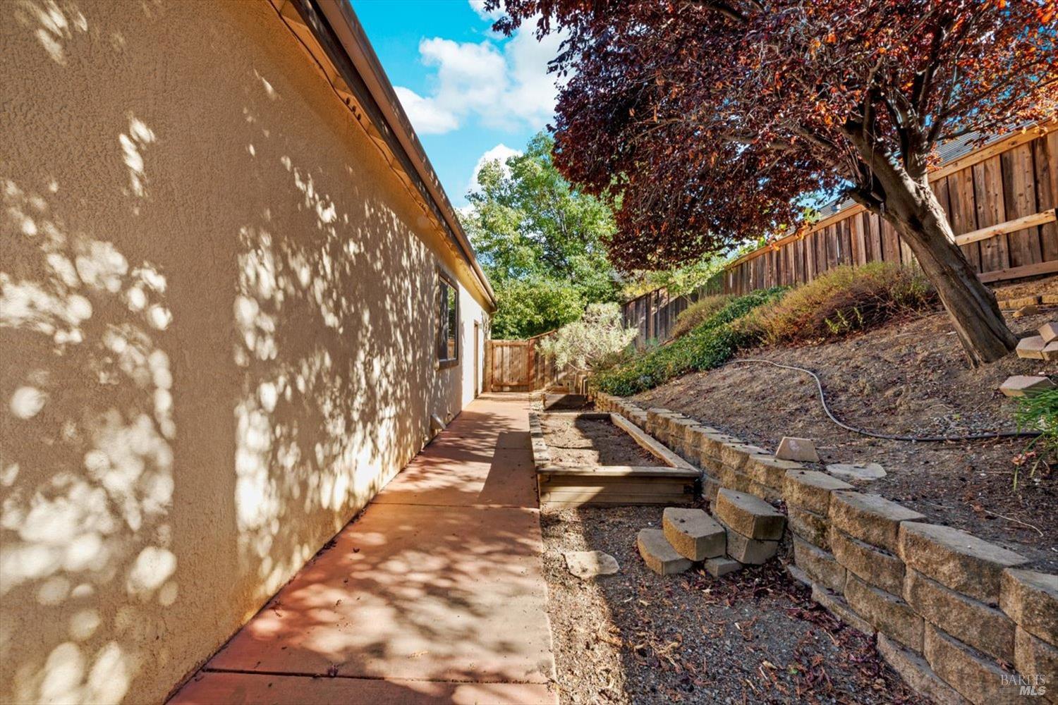 Detail Gallery Image 50 of 51 For 1200 Terrace Ct, Vacaville,  CA 95687 - 4 Beds | 2 Baths