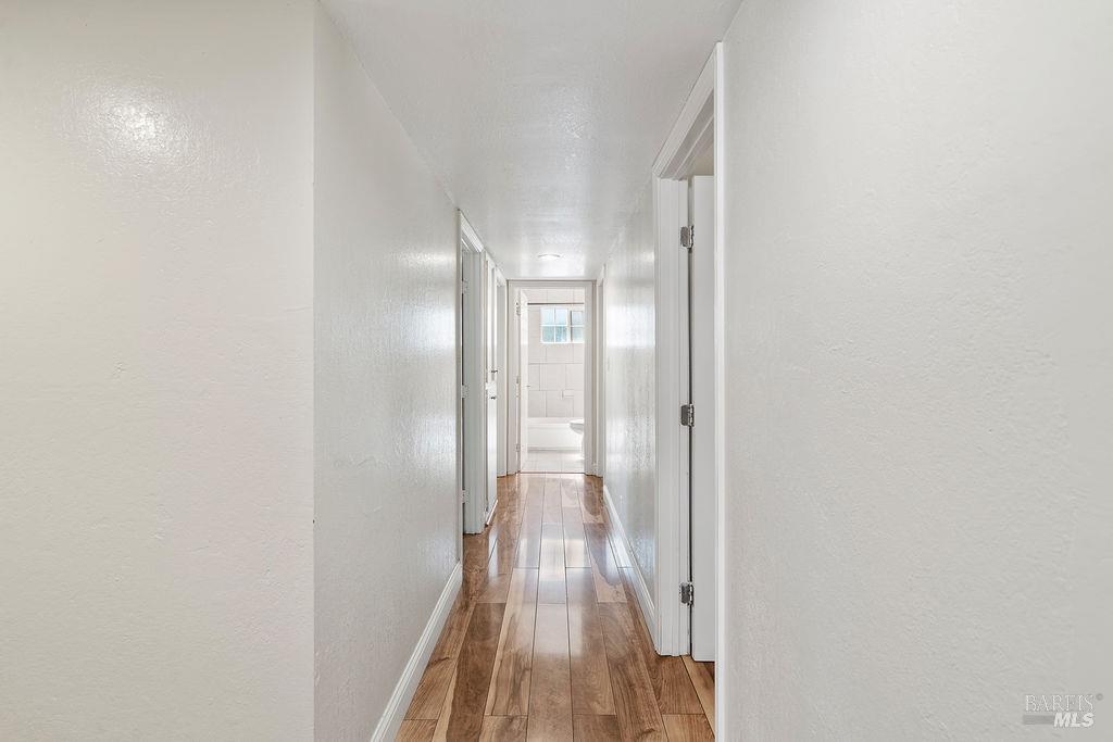 Detail Gallery Image 13 of 36 For 9 Falcon Dr, Vallejo,  CA 94589 - 4 Beds | 2 Baths