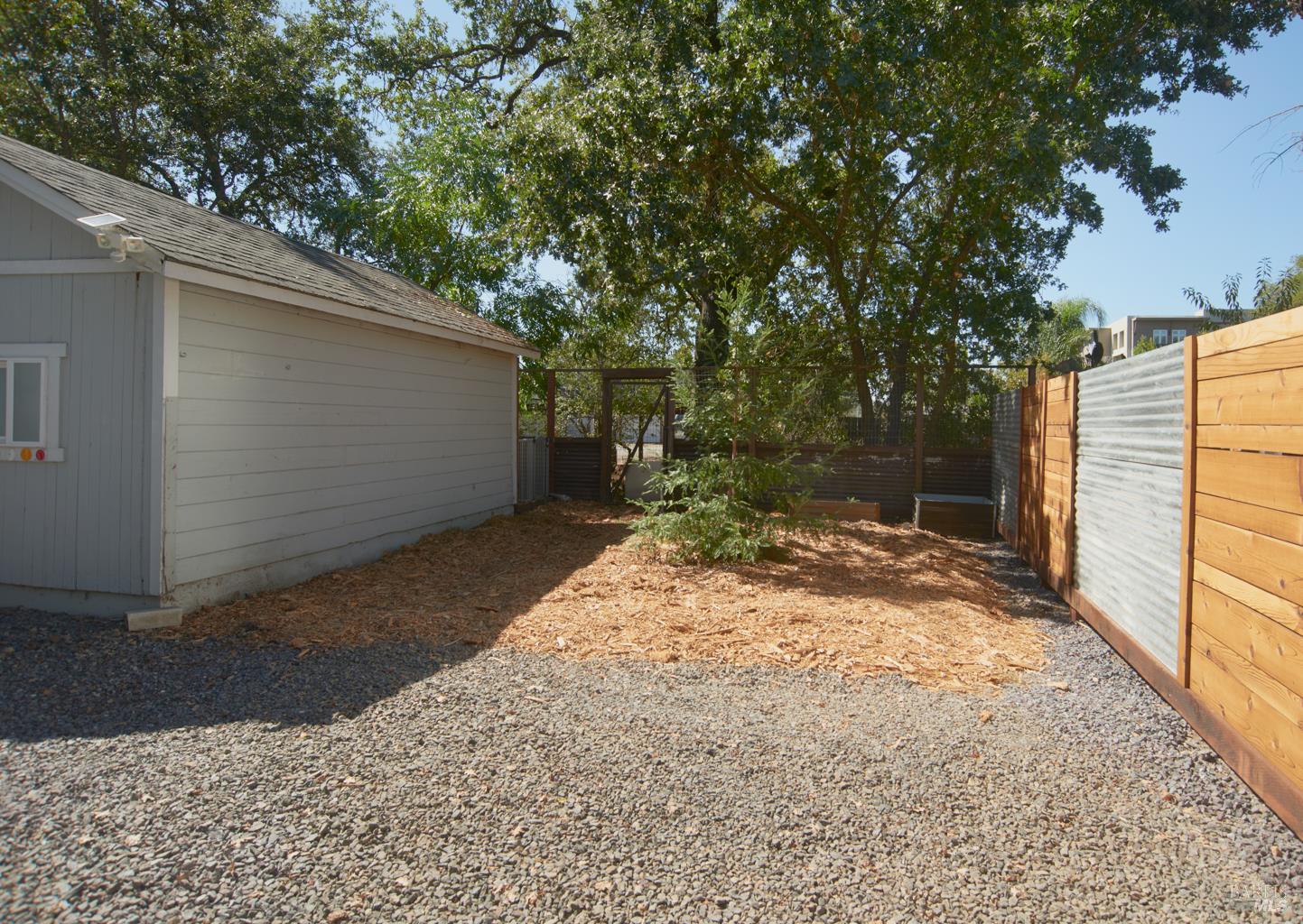 Detail Gallery Image 23 of 40 For 8743 Franklin St, Windsor,  CA 95492 - 1 Beds | 1 Baths