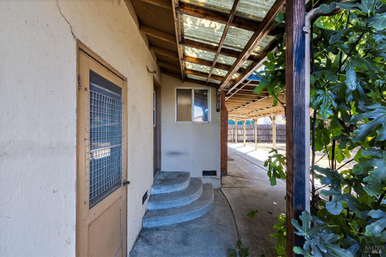 Detail Gallery Image 30 of 41 For 192 Winston Dr, Santa Rosa,  CA 95407 - 3 Beds | 1/1 Baths